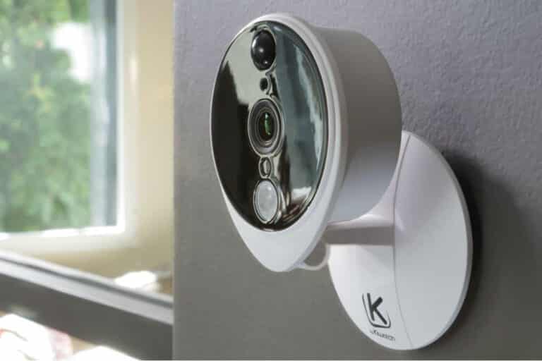 La caméra de surveillance, une sécurité pour les entreprises, les commerces et le domicile