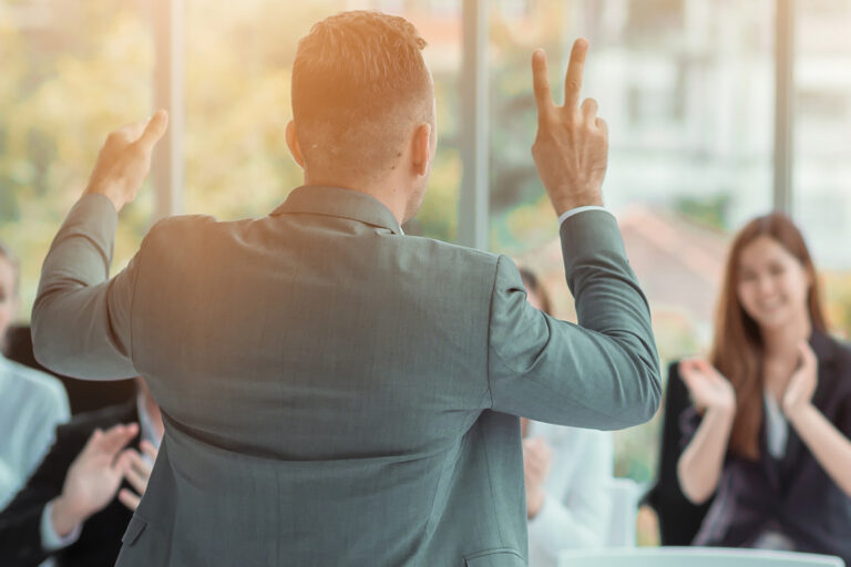 Se former et former les collaborateurs aux changements, un impératif