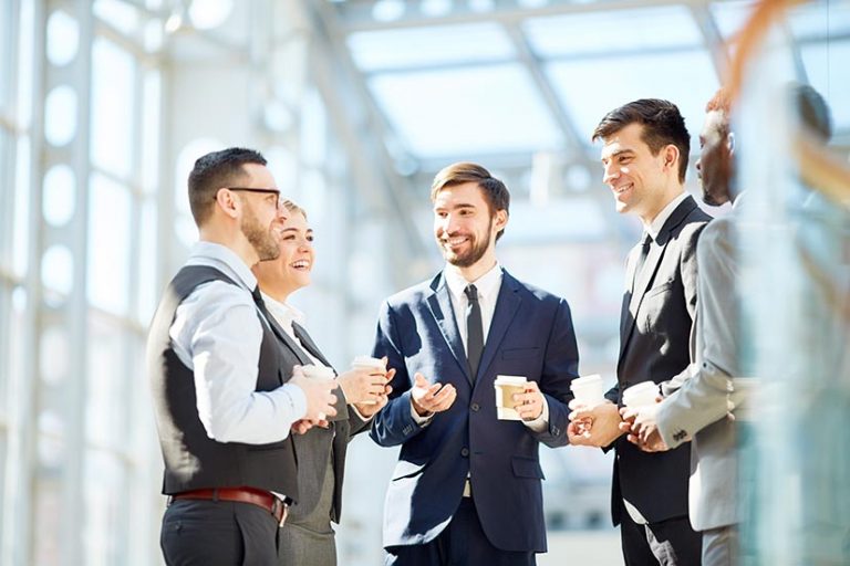 8 techniques pour valoriser vos salariés au travail