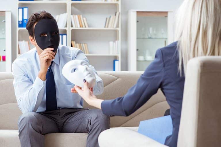 10 conseils pour gérer un salarié narcissique