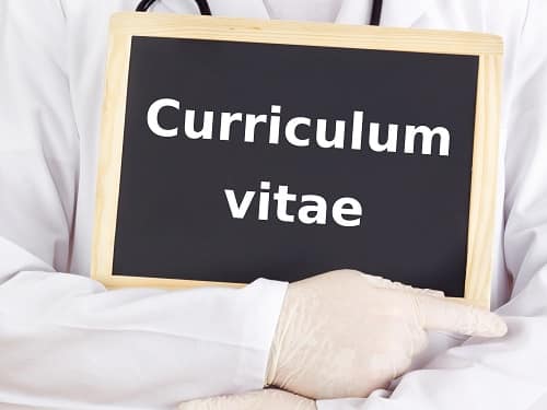 Comment lire un CV