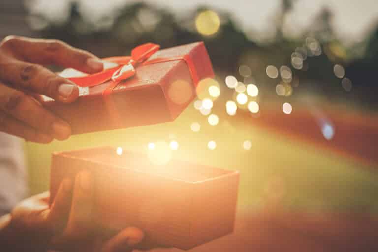Idées de cadeaux tendances pour terminer en beauté l&rsquo;année 2021