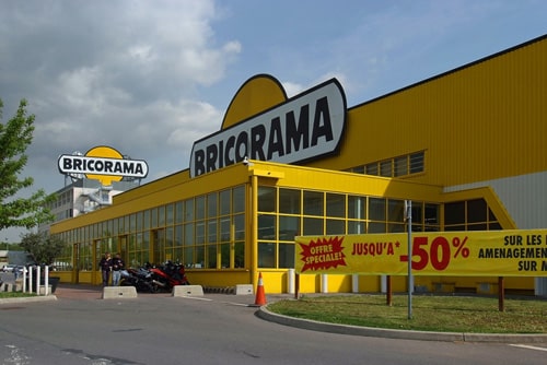Travail le dimanche : Bricorama attaque ses concurrents
