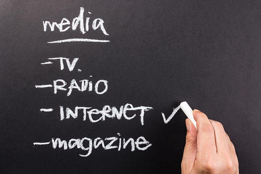 Tout savoir sur la communication média : avantages comme inconvénients