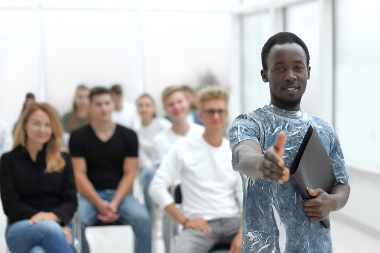 Les Clubs d’entrepreneurs : L’exemple de deux clubs passionnés par l’entrepreneuriat