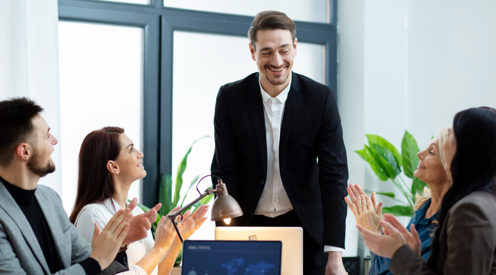 Leadership humain la nouvelle voie pour une communication interne qui engage et fait grandir Leadership humain la nouvelle voie pour une communication interne qui engage et fait grandir