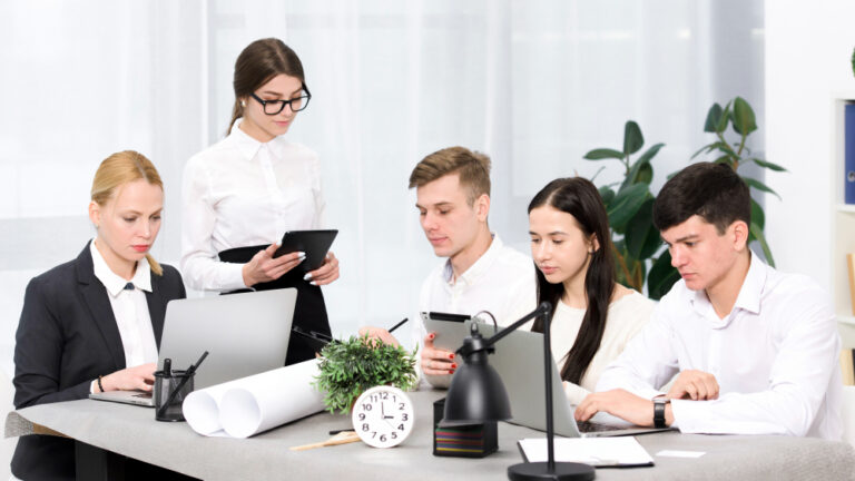 Synchroniser les horaires de l’entreprise sur les pics d’attention cognitive des équipes