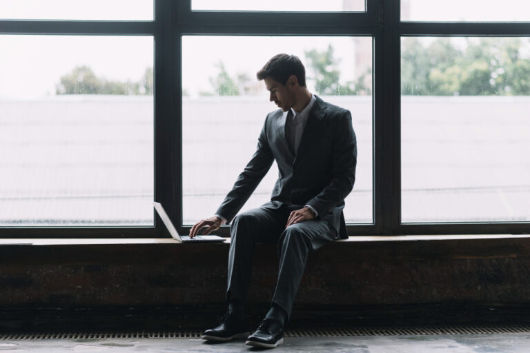 Valoriser l’expérience de l’ennui comme ressource stratégique