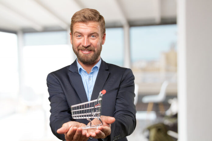 Vendre sans commerciaux, mais pas sans stratégie