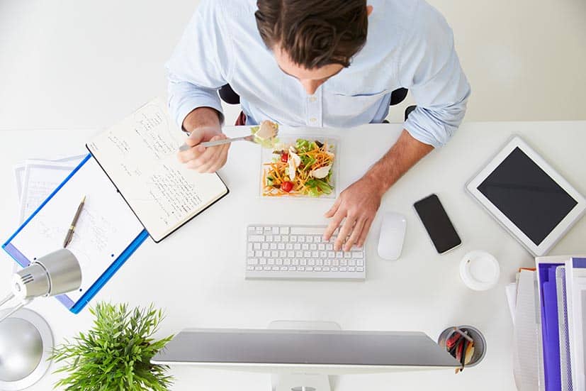 Ces conseils pour bien manger au travail