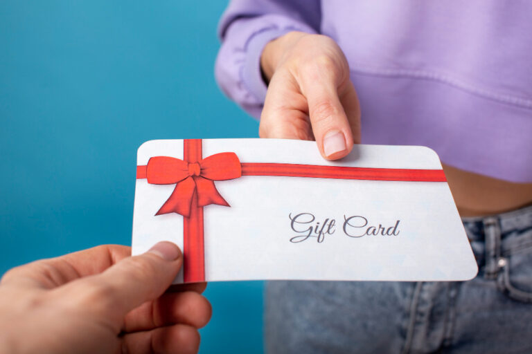 Allégez vos charges grâce aux cartes cadeaux  Allégez vos charges grâce aux cartes cadeaux
