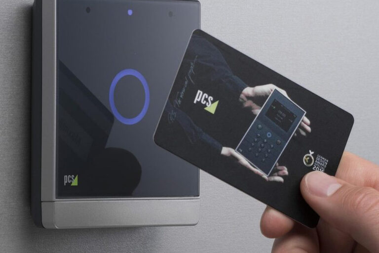 Les différentes manières d&rsquo;imprimer des cartes et des badges RFID personnalisables