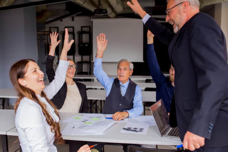 Top 10 des attitudes qui renforcent la confiance des employés envers les dirigeants