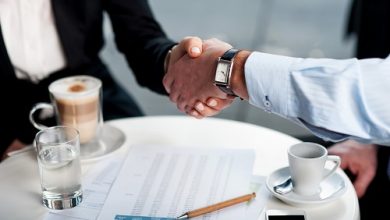 Comment signer des contrats avec brio !