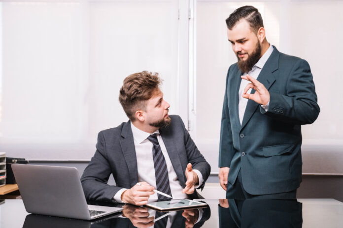 de l’autorité hiérarchique à l’autorité morale de l’autorité hiérarchique à l’autorité morale