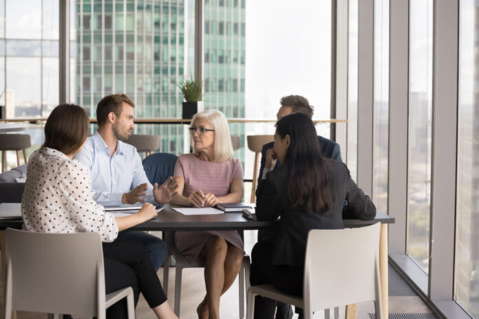 décisions impopulaires sans perdre la confiance de son équipe décisions impopulaires sans perdre la confiance de son équipe
