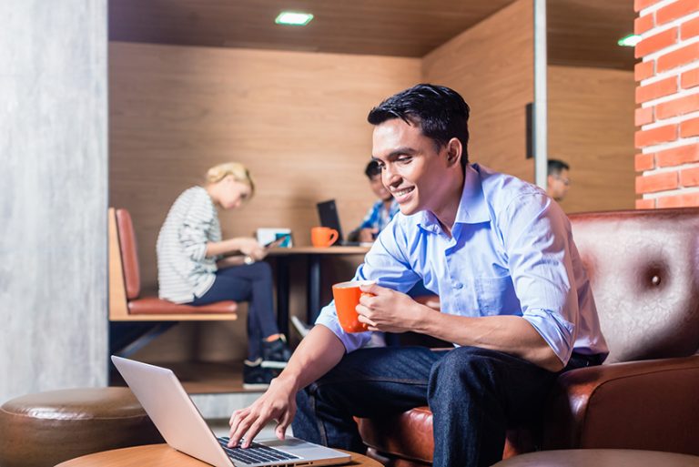 Souplesse et économie sont-ils les seuls avantages de la location de bureaux partagés ?