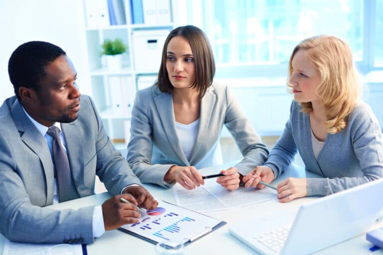 Déployer un système interne d’évaluation non hiérarchique 