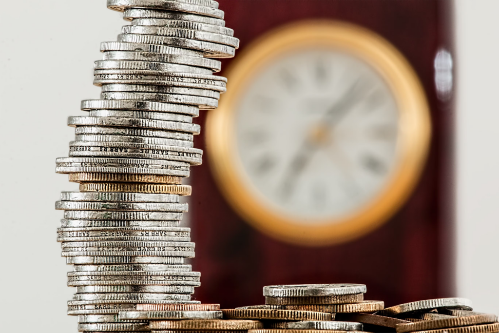 https://images.pexels.com/photos/128867/coins-currency-investment-insurance-128867.jpeg