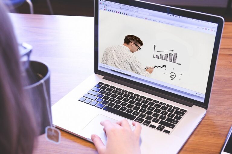 Quelles sont les influences de la technologie sur les jeux virtuels ?