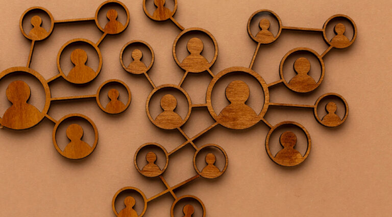 Les organisations “mycéliennes” : s’inspirer des champignons pour une stratégie résiliente et interconnectée Les organisations “mycéliennes” : s’inspirer des champignons pour une stratégie résiliente et interconnectée