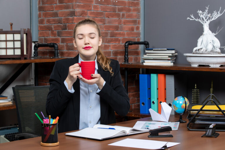 Encourager la pause “creative wandering” : impact sur la créativité collective