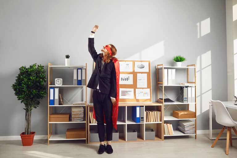 Gérer les oiseaux rares au travail : le guide pour survivre à l&rsquo;extravagance professionnelle !