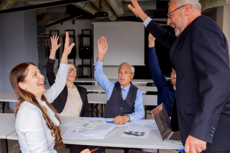 Les 10 pratiques de leadership pour inspirer et motiver votre équipe