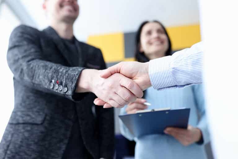Préparer efficacement un premier rendez-vous avec un prospect