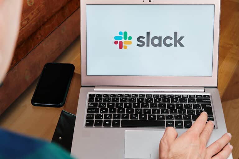 Les entrepreneurs et leur amour pour le statut « hors ligne » sur Slack