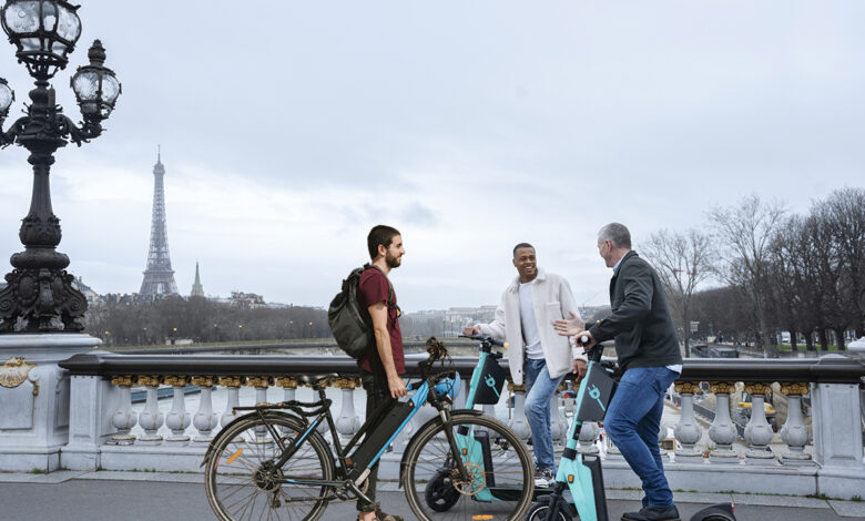 vélos et trottinettes électriques